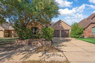18510 N Settlers Shore Drive, Cypress, TX 77433