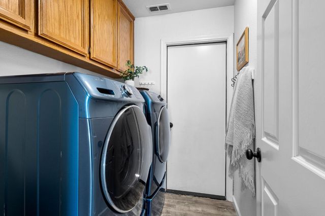 912 Portside Cir, Roseville, CA 95678