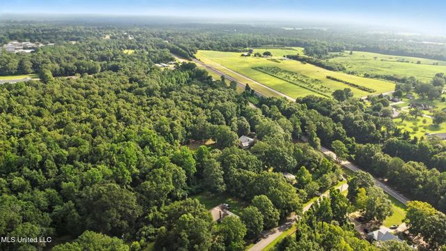 16 Tripp Lane, Carriere, MS 39426