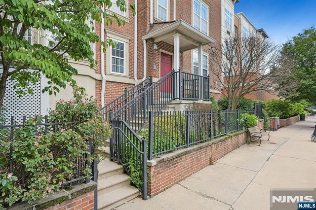 200 Dey Street 231, Harrison, NJ 07029