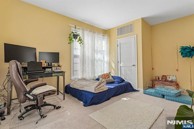 200 Dey Street 231, Harrison, NJ 07029