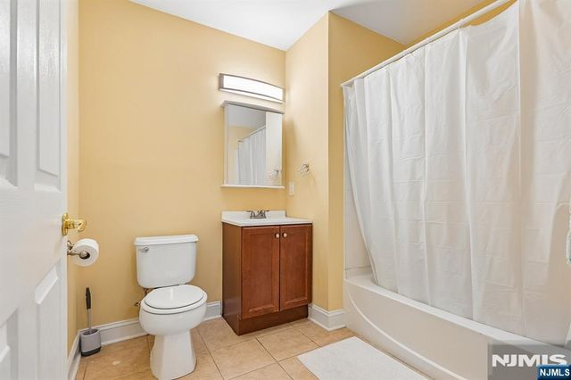 200 Dey Street 231, Harrison, NJ 07029