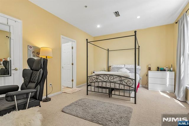 200 Dey Street 231, Harrison, NJ 07029