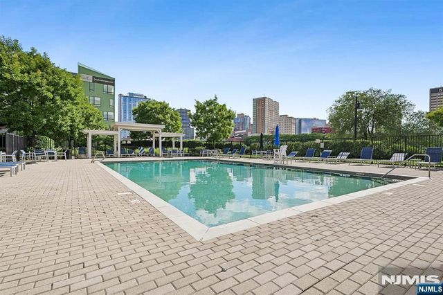 200 Dey Street 231, Harrison, NJ 07029