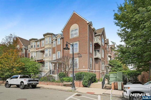 200 Dey Street 231, Harrison, NJ 07029