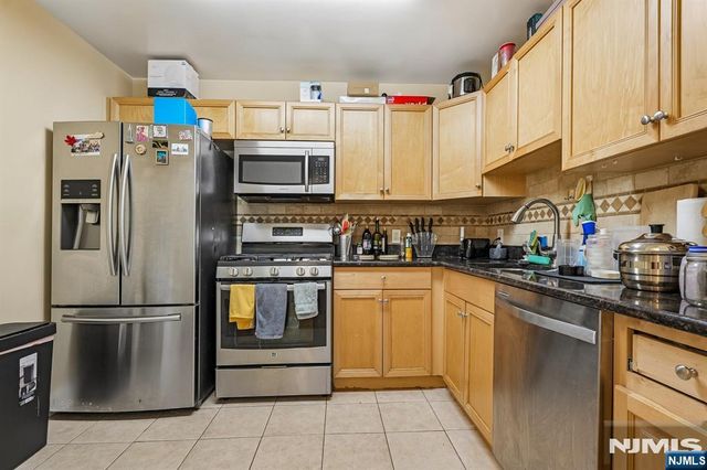 200 Dey Street 231, Harrison, NJ 07029