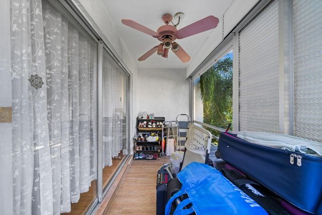 3511 Inverrary Drive 208, Lauderhill, FL 33319