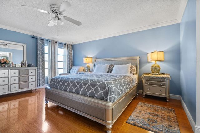 3511 Inverrary Drive 208, Lauderhill, FL 33319