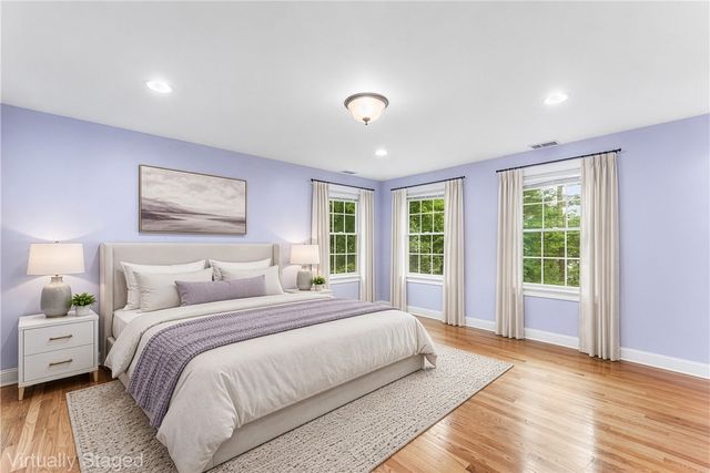 20 Wheelock Avenue, Cranston, RI 02920