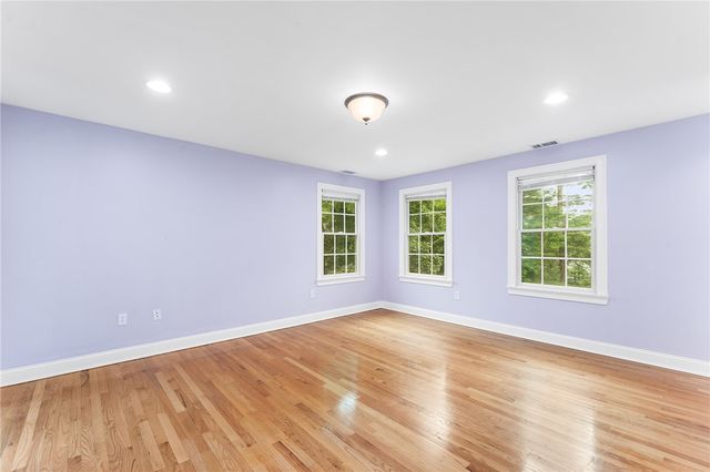 20 Wheelock Avenue, Cranston, RI 02920