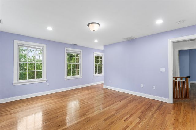 20 Wheelock Avenue, Cranston, RI 02920