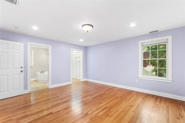 20 Wheelock Avenue, Cranston, RI 02920