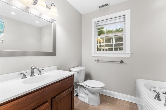 20 Wheelock Avenue, Cranston, RI 02920