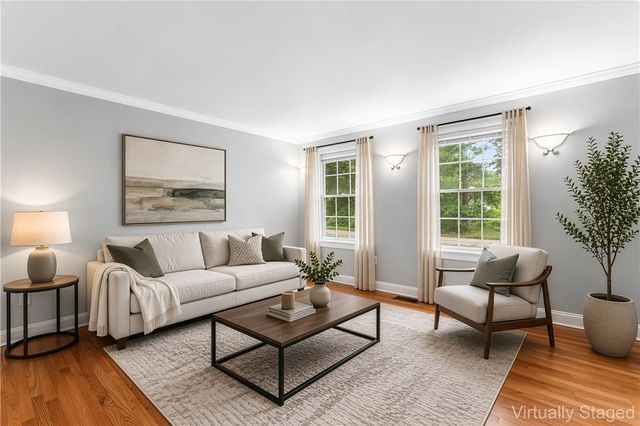 20 Wheelock Avenue, Cranston, RI 02920