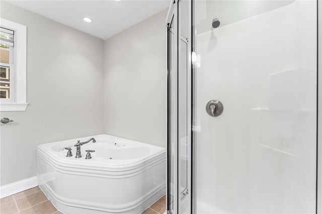 20 Wheelock Avenue, Cranston, RI 02920