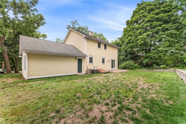 20 Wheelock Avenue, Cranston, RI 02920