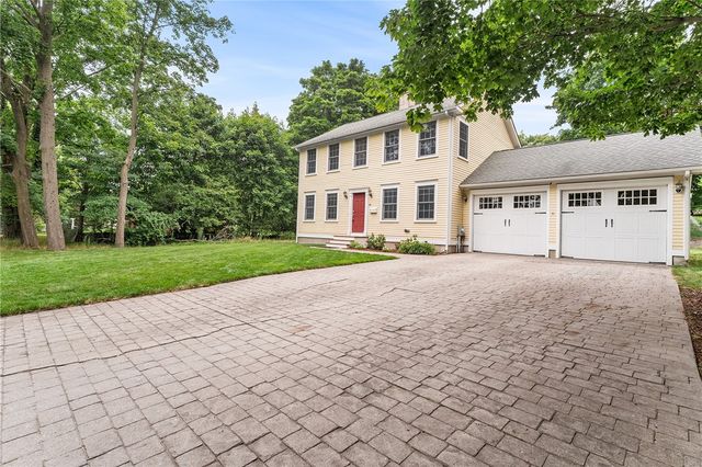 20 Wheelock Avenue, Cranston, RI 02920
