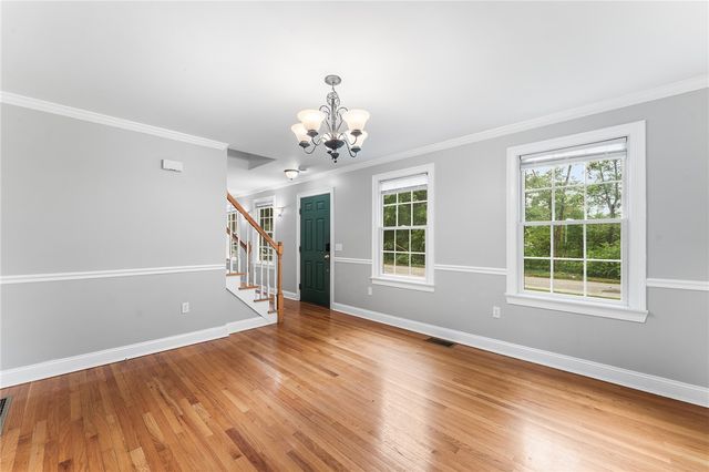 20 Wheelock Avenue, Cranston, RI 02920