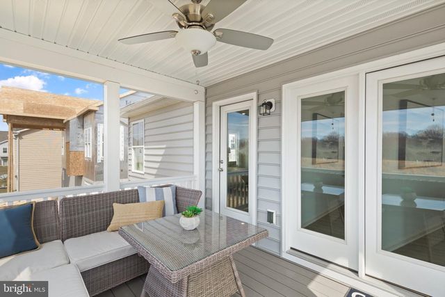 483 DRY DOCK CT, Greenbackville, VA 23356