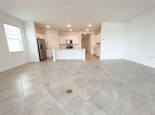 7863 LAKES EDGE LANE, Port Charlotte, FL 33981