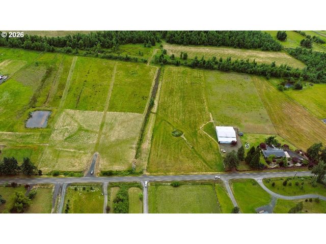 Hill Rd, Springfield, OR 97478