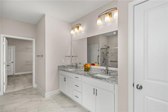 5086 Watchmans Cove, Gainesville, GA 30504