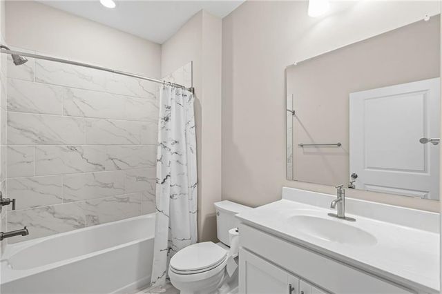 5086 Watchmans Cove, Gainesville, GA 30504