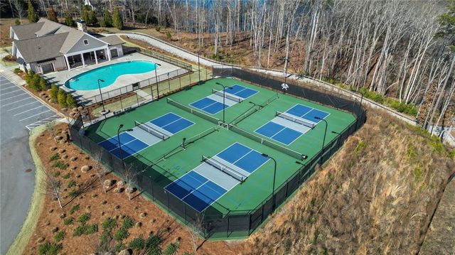 5086 Watchmans Cove, Gainesville, GA 30504