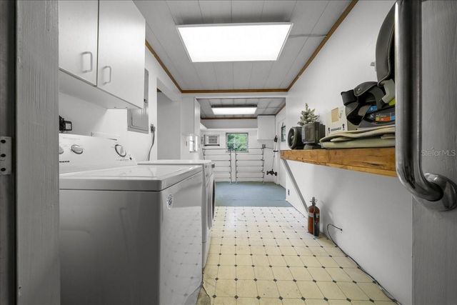 3221 SE 39TH AVENUE, Ocala, FL 34480