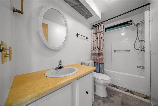 3221 SE 39TH AVENUE, Ocala, FL 34480