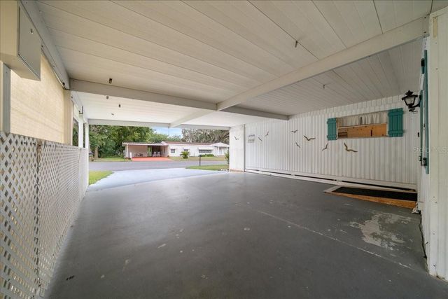 3221 SE 39TH AVENUE, Ocala, FL 34480