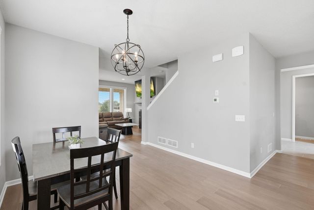 16229 Duskwood Trail, Lakeville, MN 55044