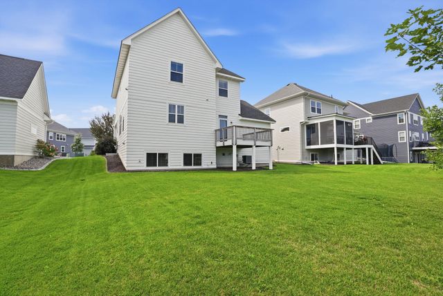 16229 Duskwood Trail, Lakeville, MN 55044