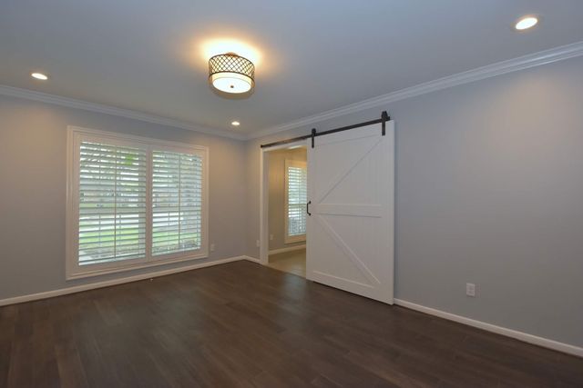 10802 Meadow Lake Lane, Houston, TX 77042