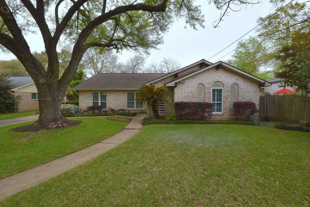 10802 Meadow Lake Lane, Houston, TX 77042