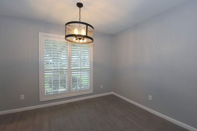 10802 Meadow Lake Lane, Houston, TX 77042