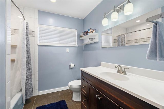 7261 Dry Creek Rd, Rio Linda, CA 95673