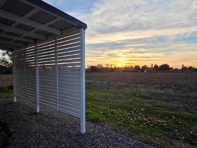 7261 Dry Creek Rd, Rio Linda, CA 95673