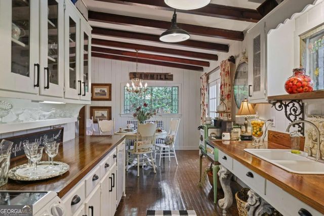 495 Bouldercrest Drive SW, Marietta, GA 30064