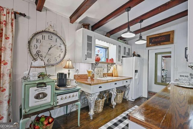 495 Bouldercrest Drive SW, Marietta, GA 30064