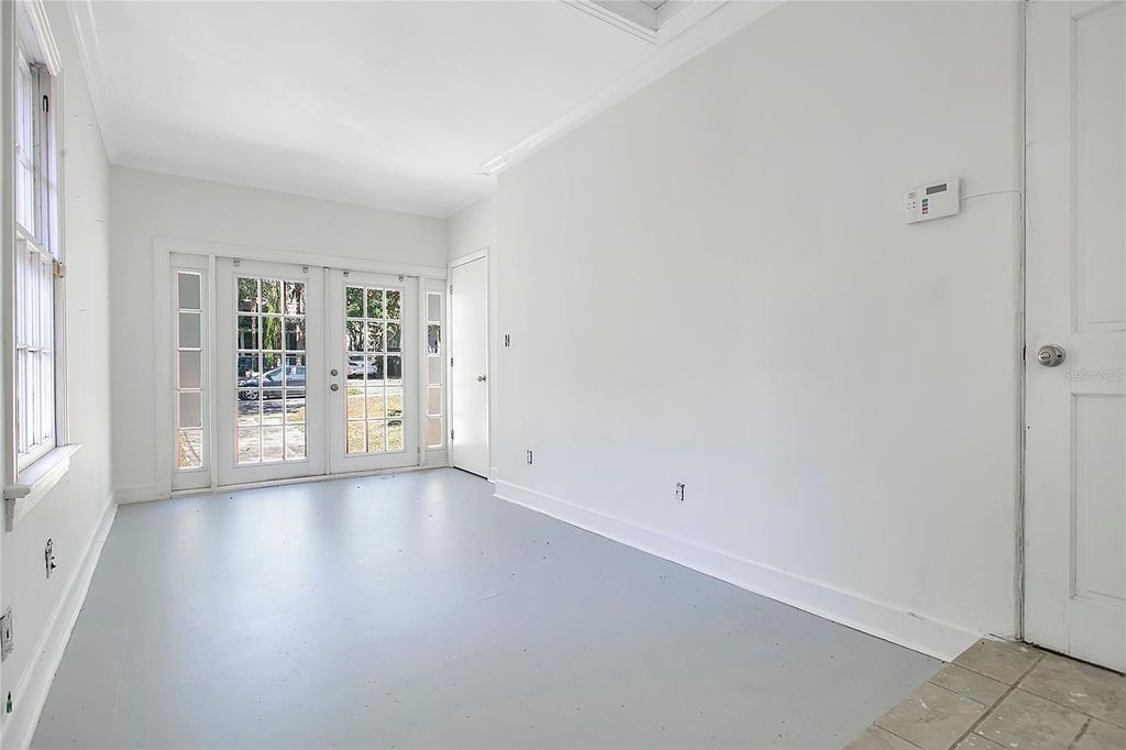 Image 22 of property listing at 1610 E JEFFERSON STREET, Orlando, FL 32803