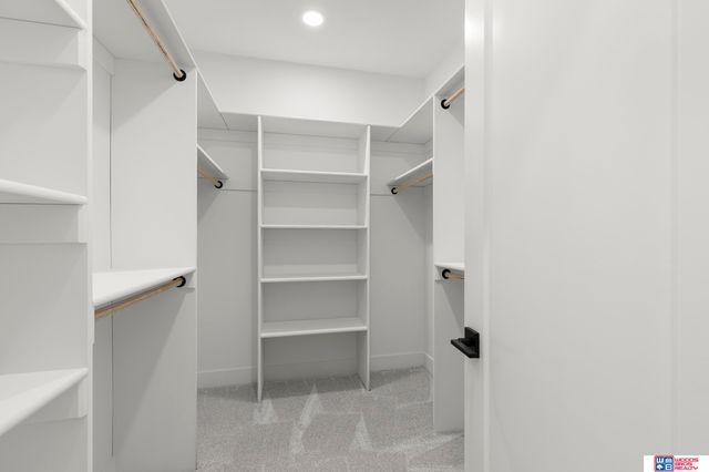 9430 Wilderness Sky Drive, Lincoln, NE 68516