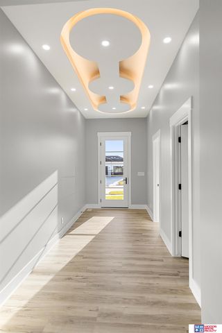 9430 Wilderness Sky Drive, Lincoln, NE 68516