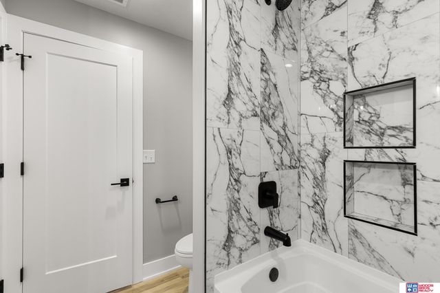 9430 Wilderness Sky Drive, Lincoln, NE 68516