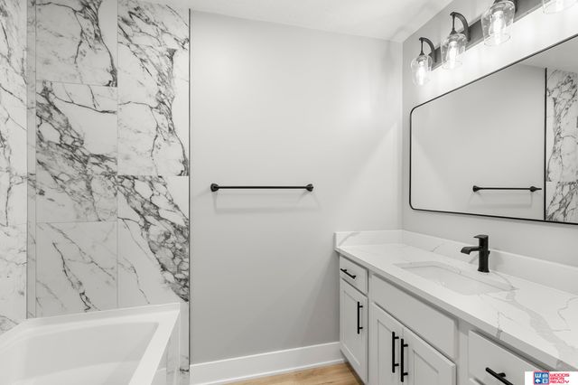 9430 Wilderness Sky Drive, Lincoln, NE 68516