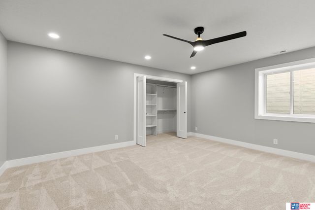 9430 Wilderness Sky Drive, Lincoln, NE 68516