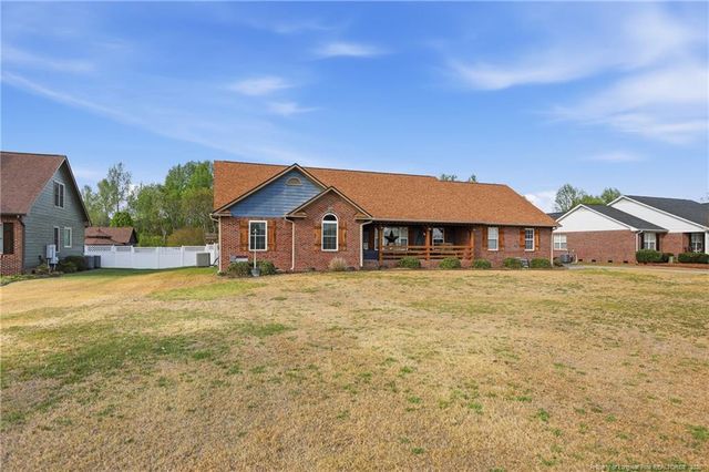 949 Adcox Road, Raeford, NC 28376
