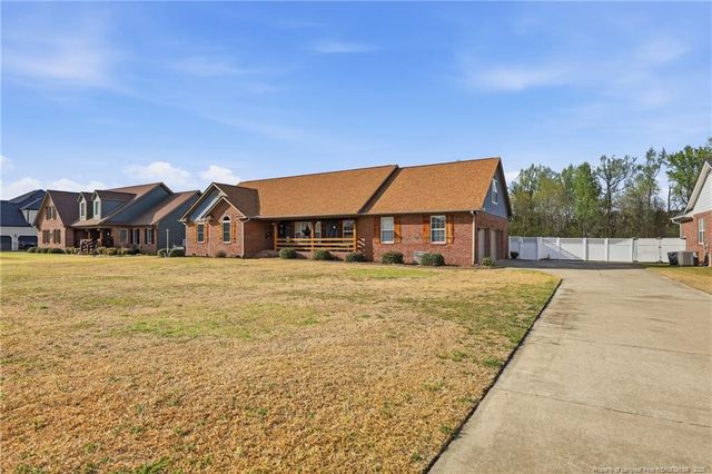 949 Adcox Road, Raeford, NC 28376