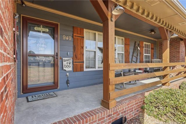 949 Adcox Road, Raeford, NC 28376