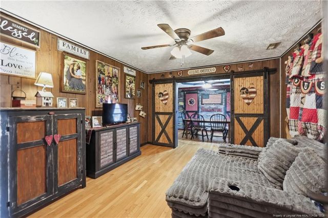 949 Adcox Road, Raeford, NC 28376